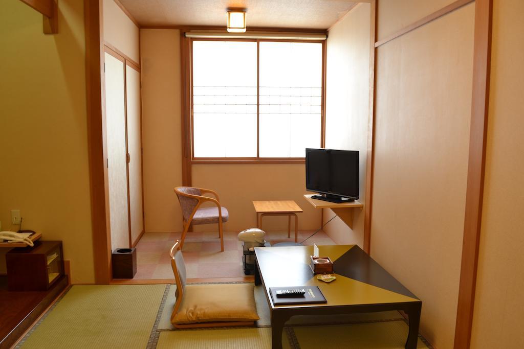 Akita Onsen Plaza Hotel Room photo
